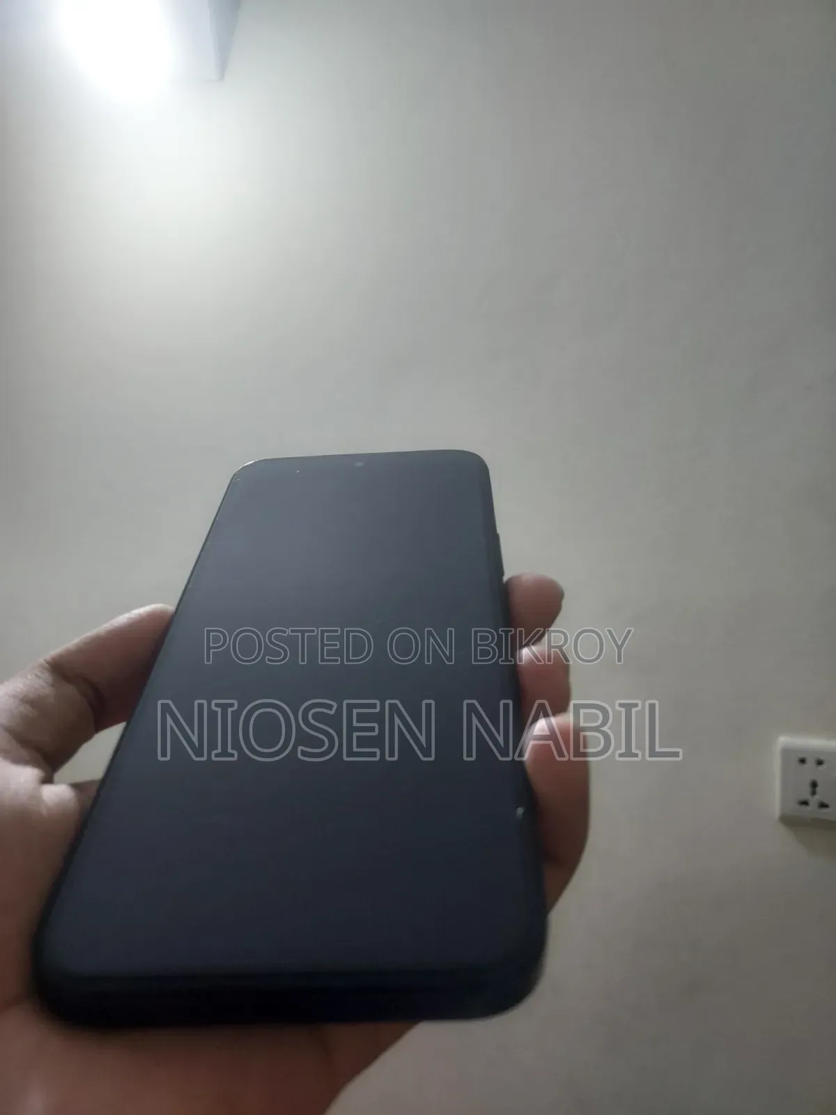 অনার এক্স৬সি ২৫৬ জিবি ব্ল্যাক