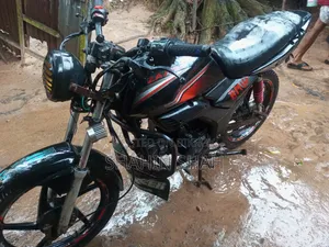 H Power Zaara-100 2018 Black
