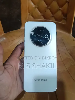 Tecno Spark 30C 128 GB White