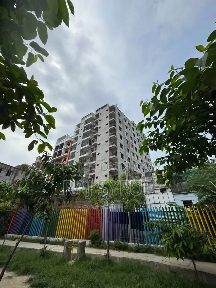 3 Bedroom Apartment in Road 8, Mohammadpur for Sale