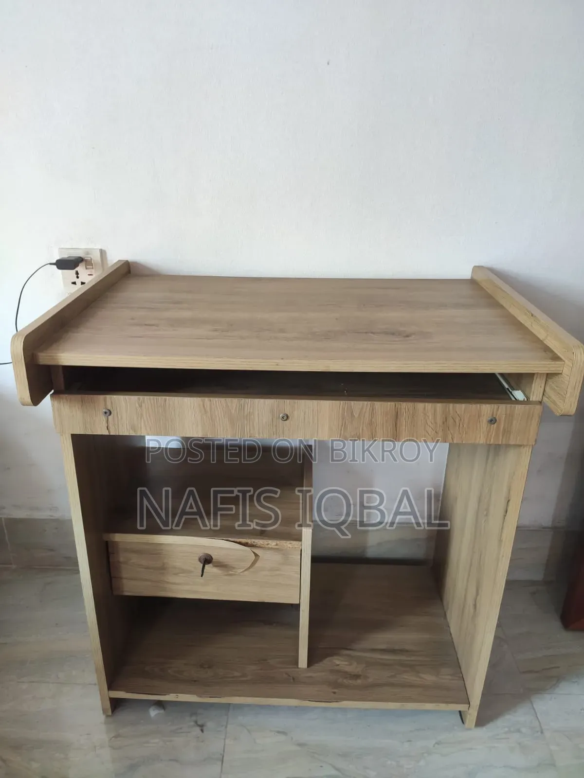 Computer Table