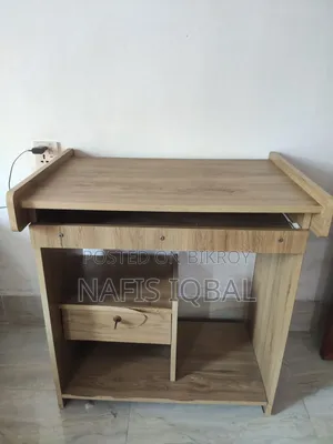 Computer Table