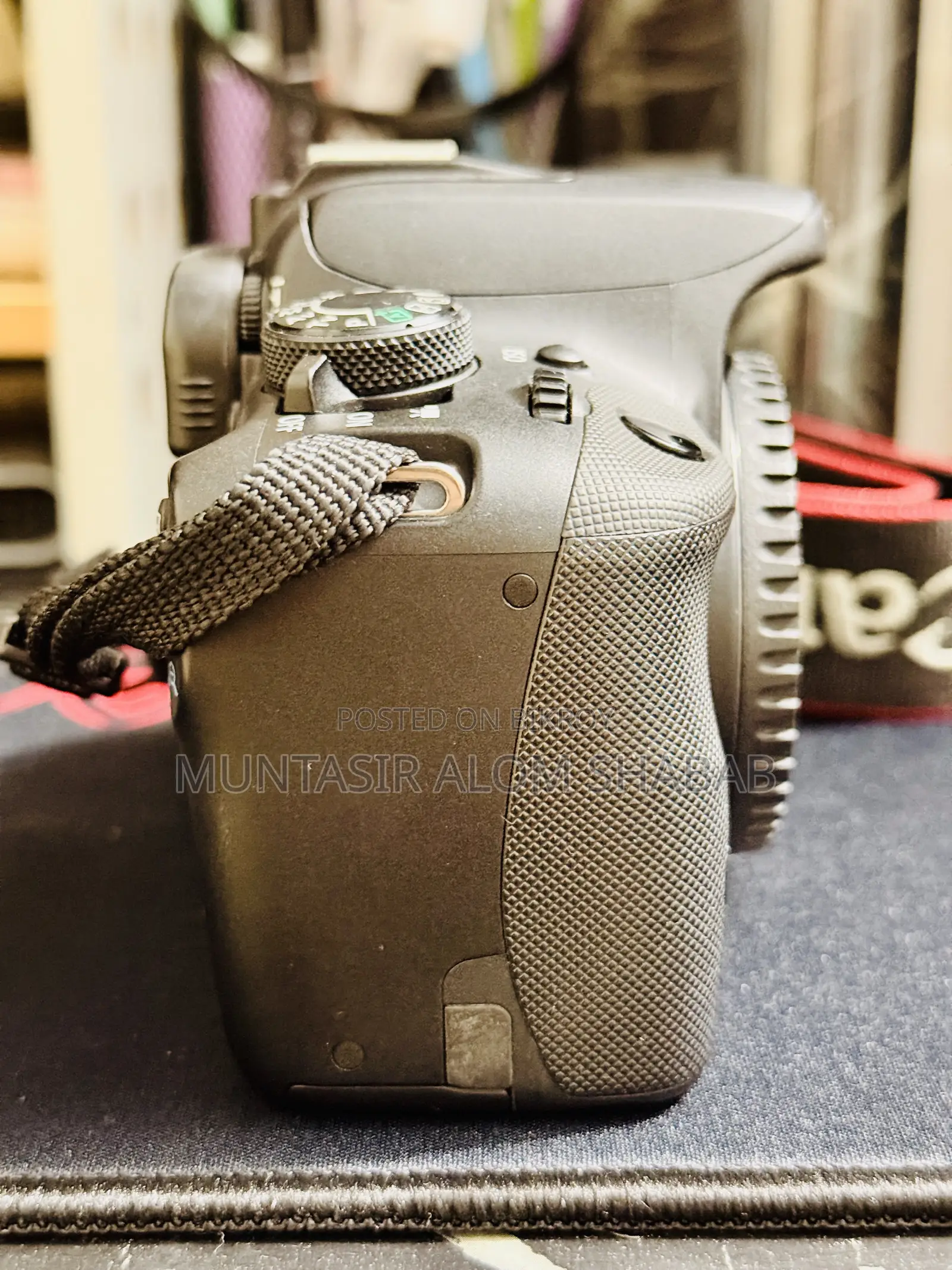 Canon EOS Kiss X7 DSLR Camera | Excellent Condition | Like New