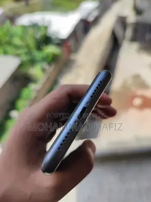 অ্যাপল আইফোন ১১ ১২৮ জিবি ব্ল্যাক