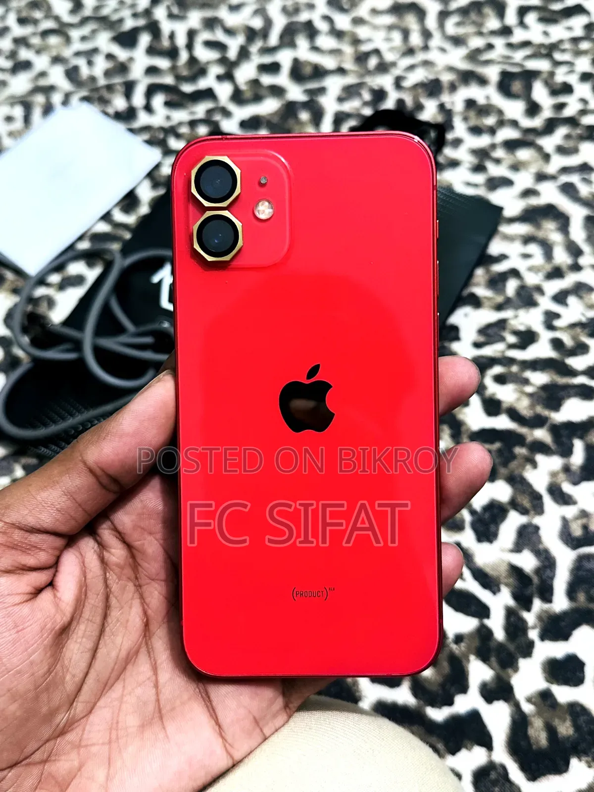 Apple iPhone 12 64 GB Red