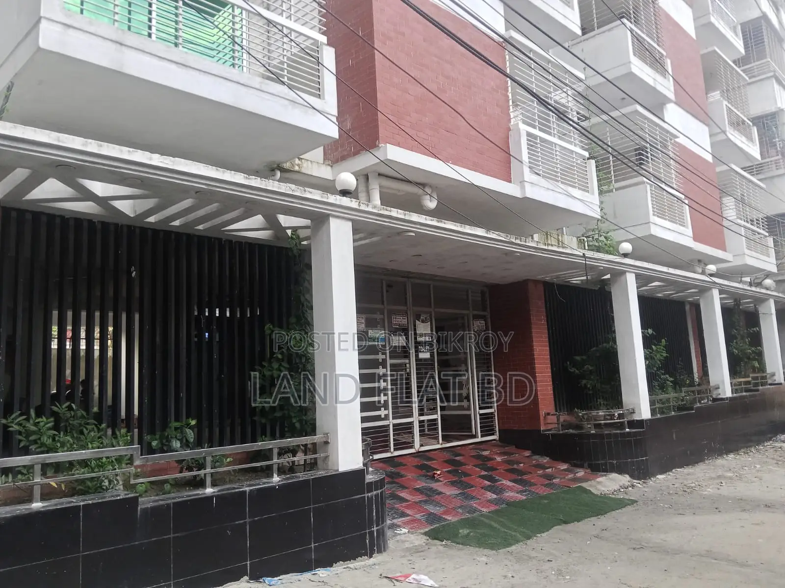 4-Bedroom Apartment in Paradise, Mohammadpur for Sale