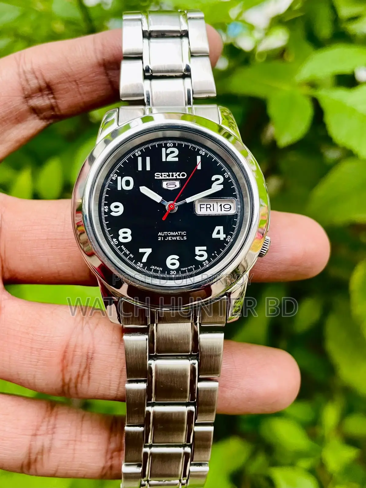 এক্সক্লুসিভ SEIKO 5 SNKK35 জেট ব্ল্যাক নিউমেরিক্যাল ব্ল্যাক অটোমেটিক ওয়াচ