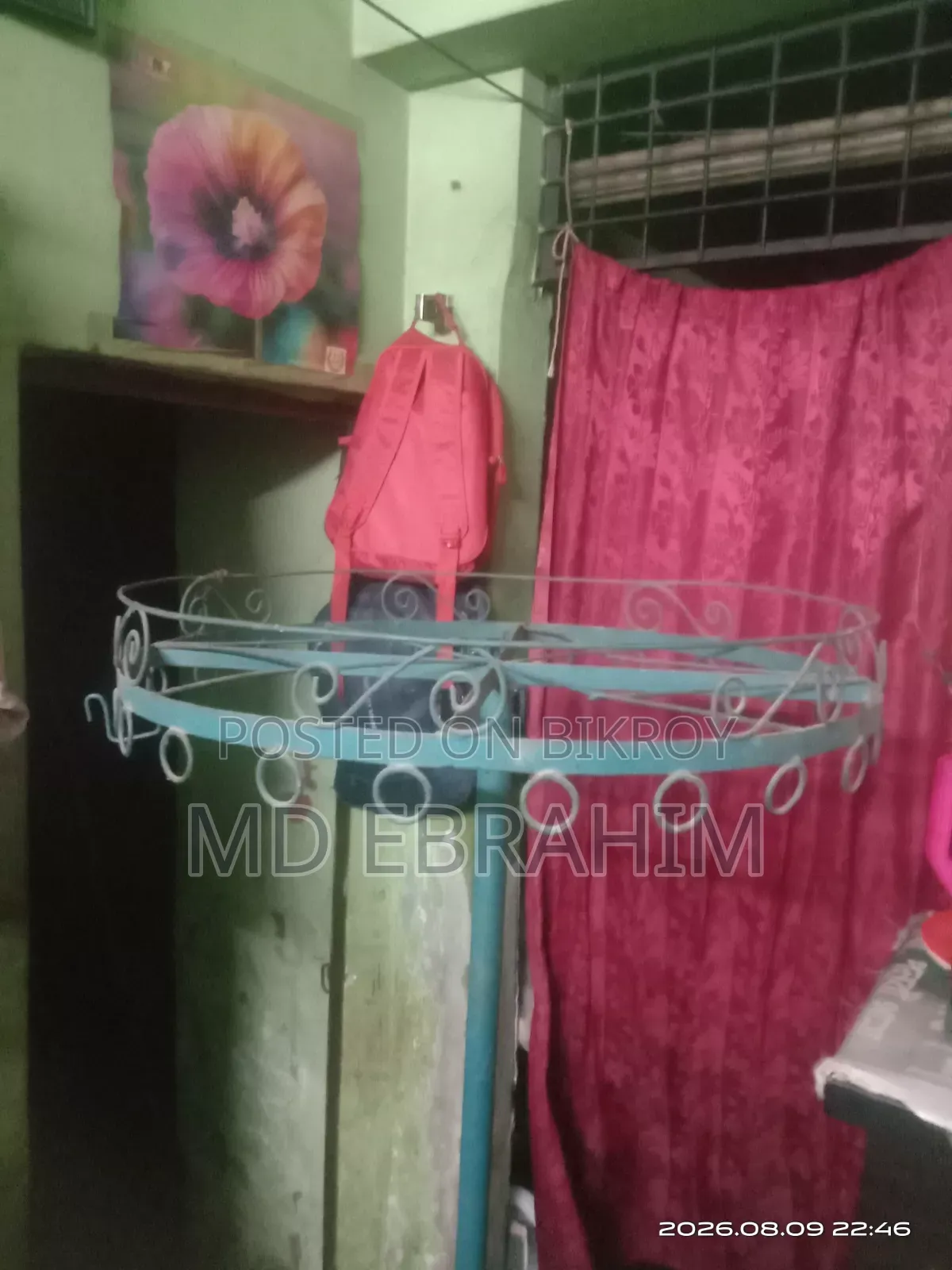 স্ট্যান্ড লম্বা ৬০ ইঞ্চি