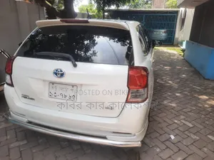 টয়োটা করোল্লা ফিল্ডার ২০১৩ পার্ল
