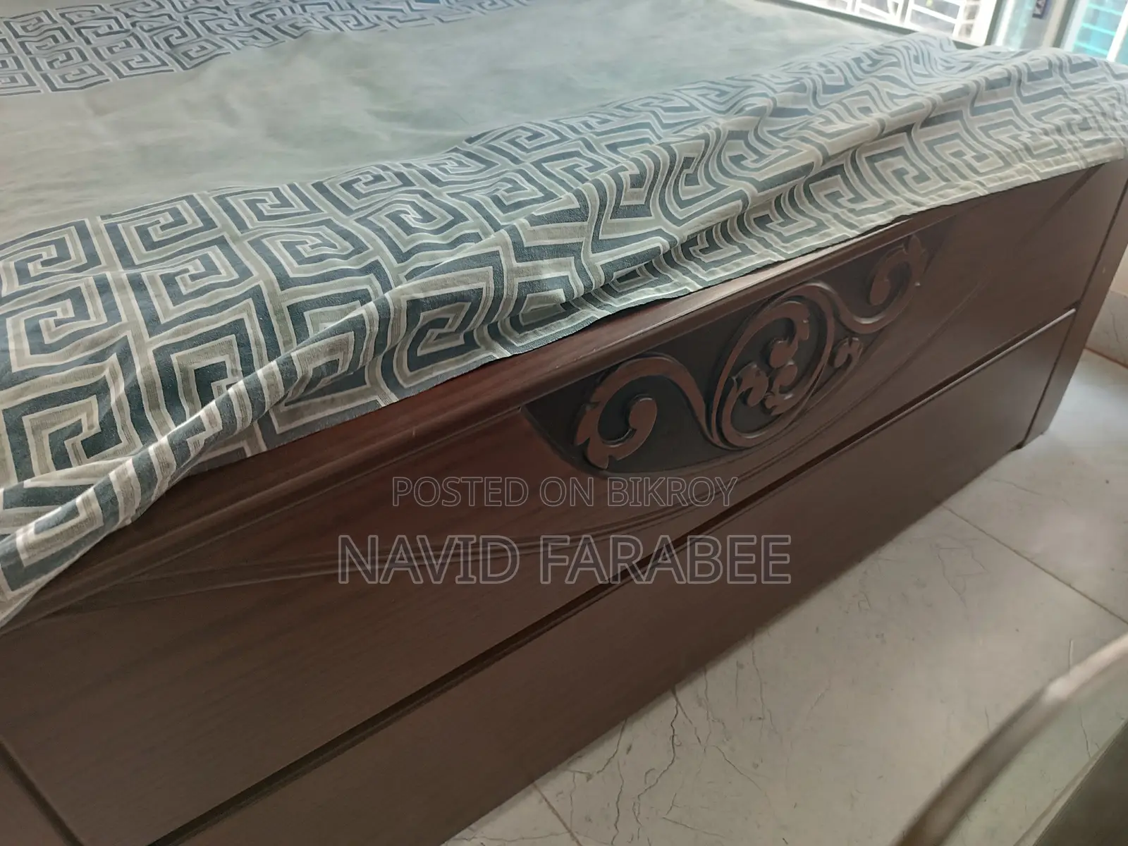 Navana Bed With Mattress and Toshok