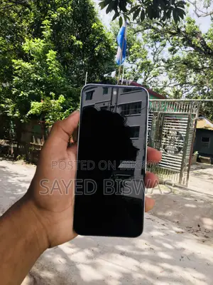 টেকনো স্পার্ক ৩০সি ১২৮ জিবি সাদা