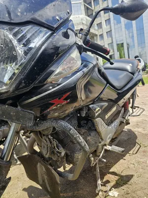 Hero 2011 Black