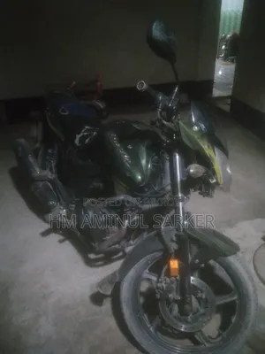 হিরো হাংক ২০১৮ গ্রিন