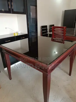 পারটেক্স ডাইনিং টেবিল