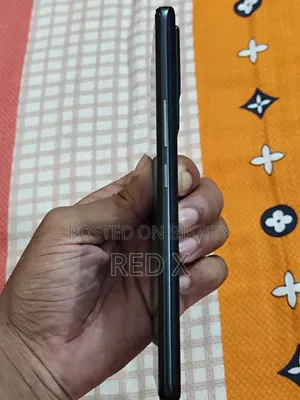 iQOO 256 GB Black