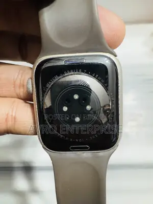 Apple Watch Series 7 68% Health