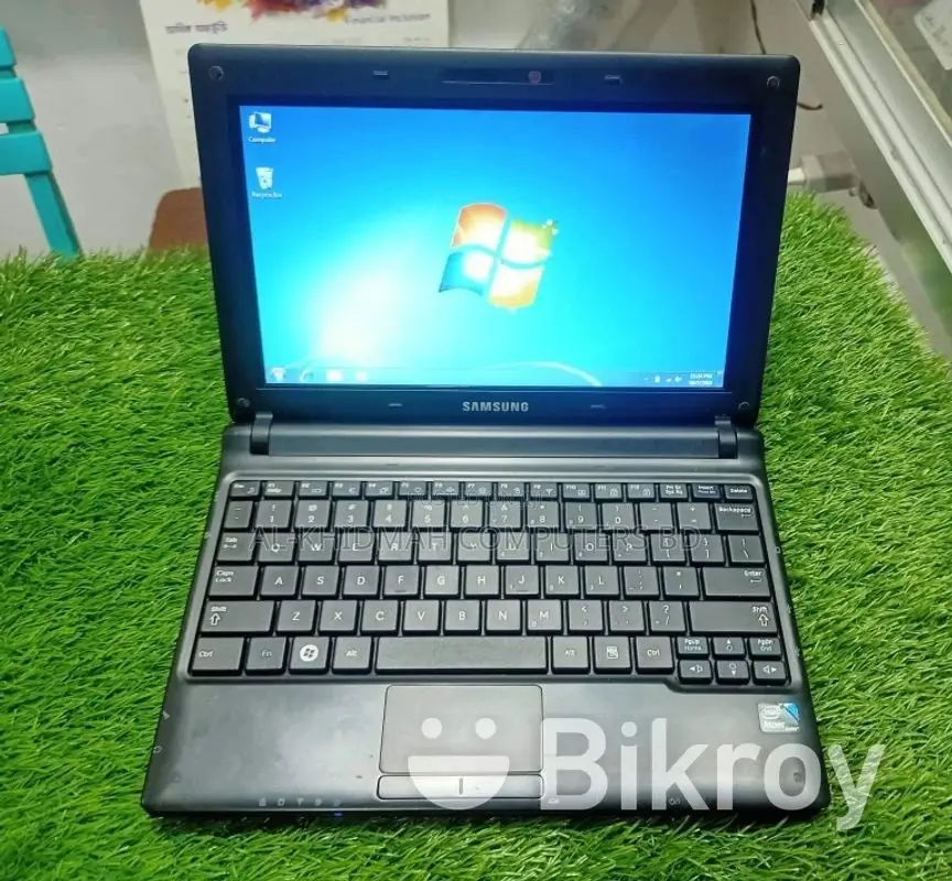 Samsung Mini Laptop, 160GB Hard Disk, 2GB RAM,