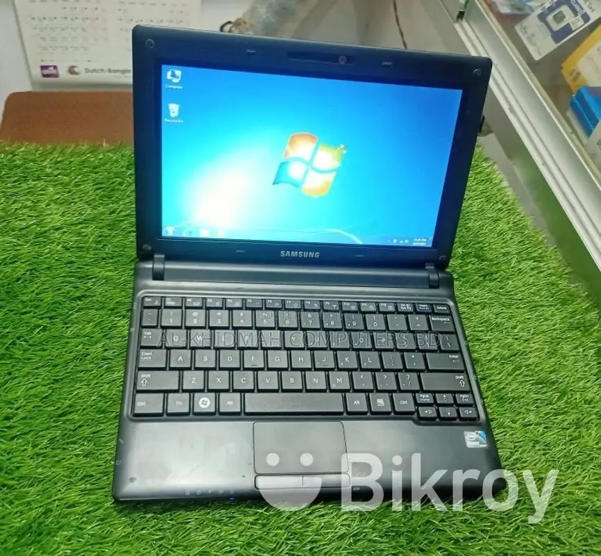 Samsung Mini Laptop, 160GB Hard Disk, 2GB RAM,