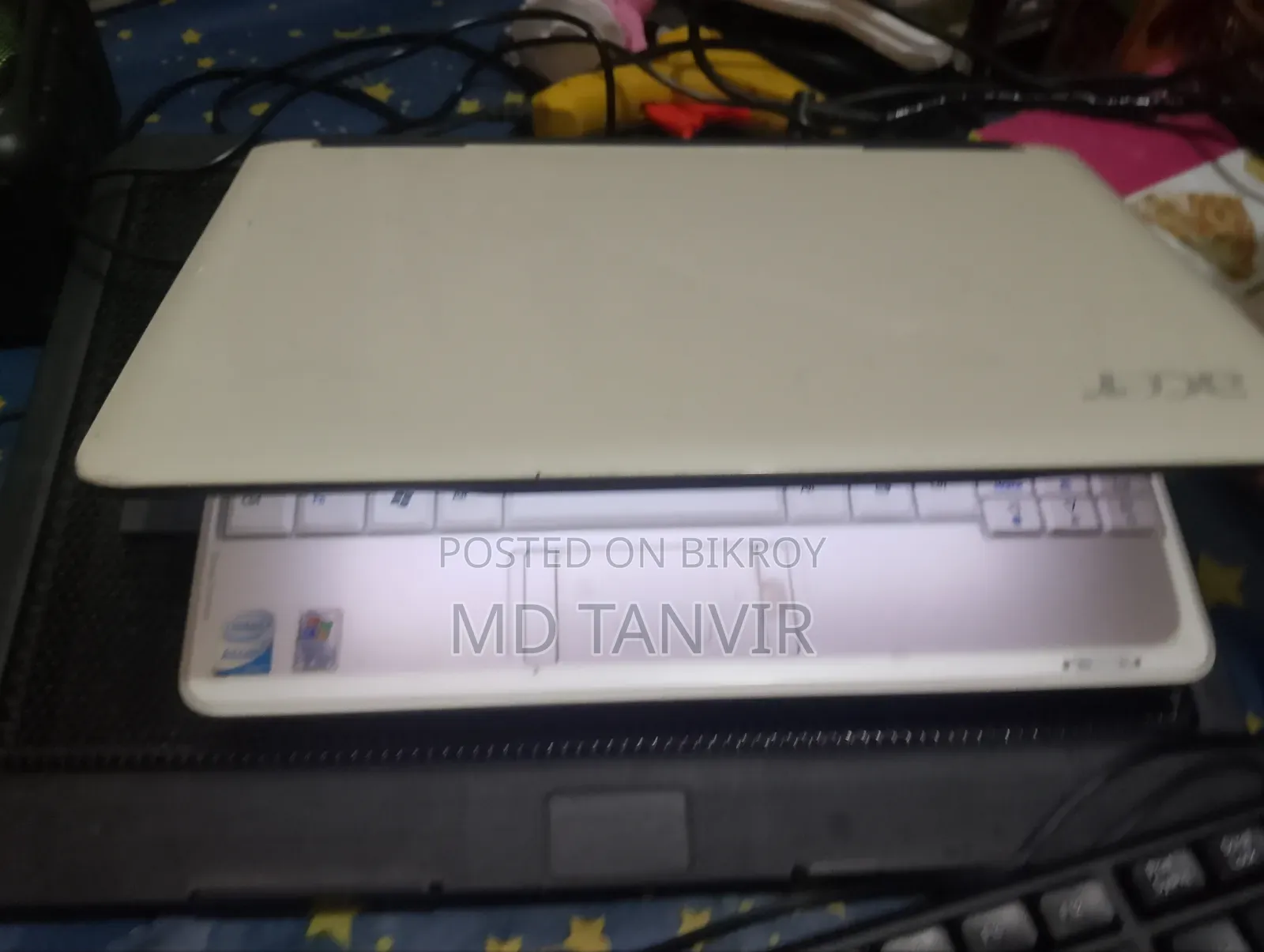 Laptop Acer Aspire 1 1GB Intel Atom HDD 160GB
