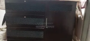 মালোশিয়ান উড প্রসেসিং বোর্ডের ওয়ারড্রব