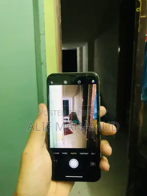 অ্যাপল আইফোন এক্স ৬৪ জিবি হোয়াইট