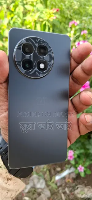 ওয়ানপ্লাস ১৩আর ২৫৬ জিবি ব্ল্যাক