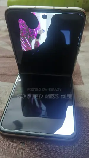 Motorola Razr 40s 256 GB White