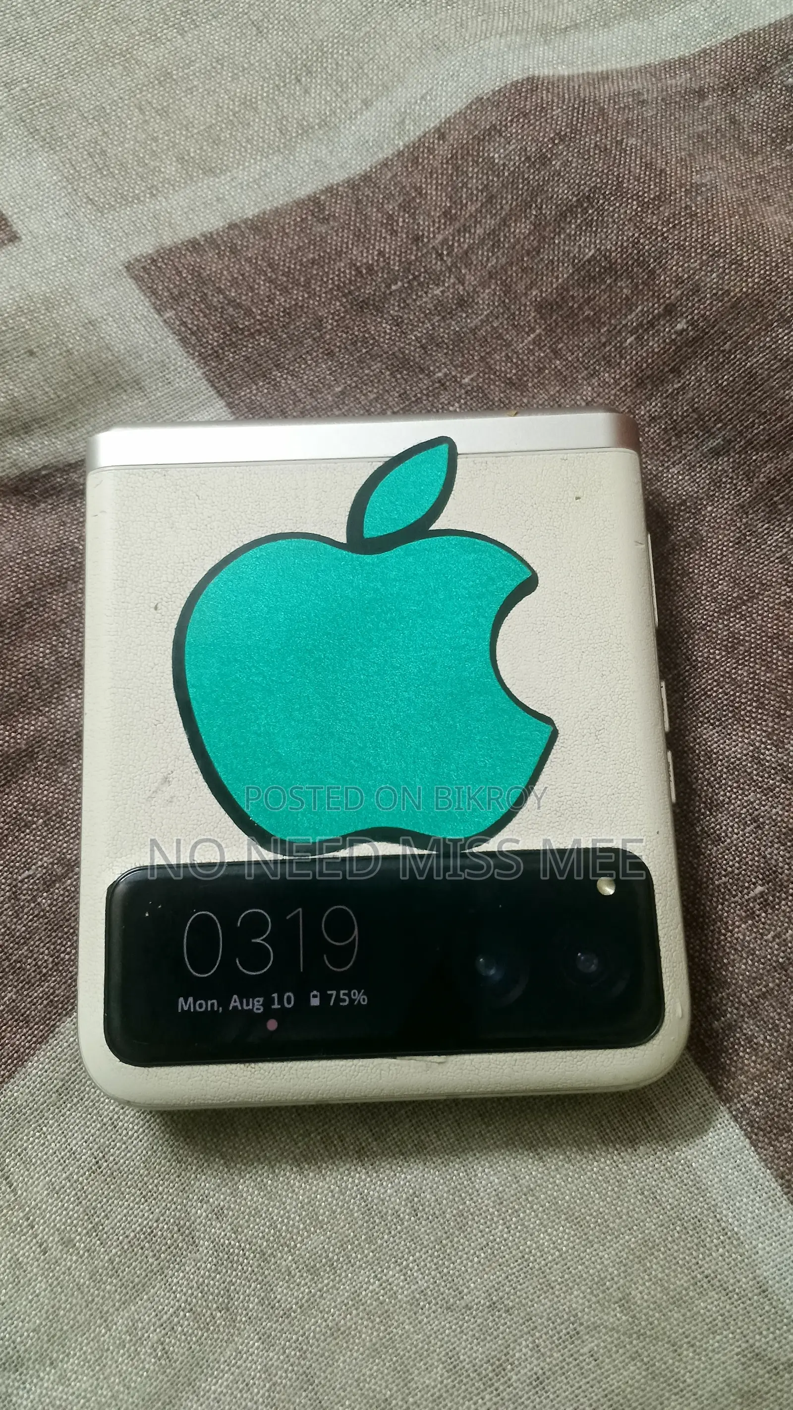 Motorola Razr 40s 256 GB White
