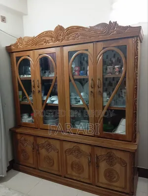 সেগুন কাঠের ক্রকারি শোকেস