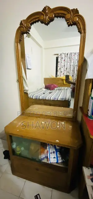 Wooden Dressing Table