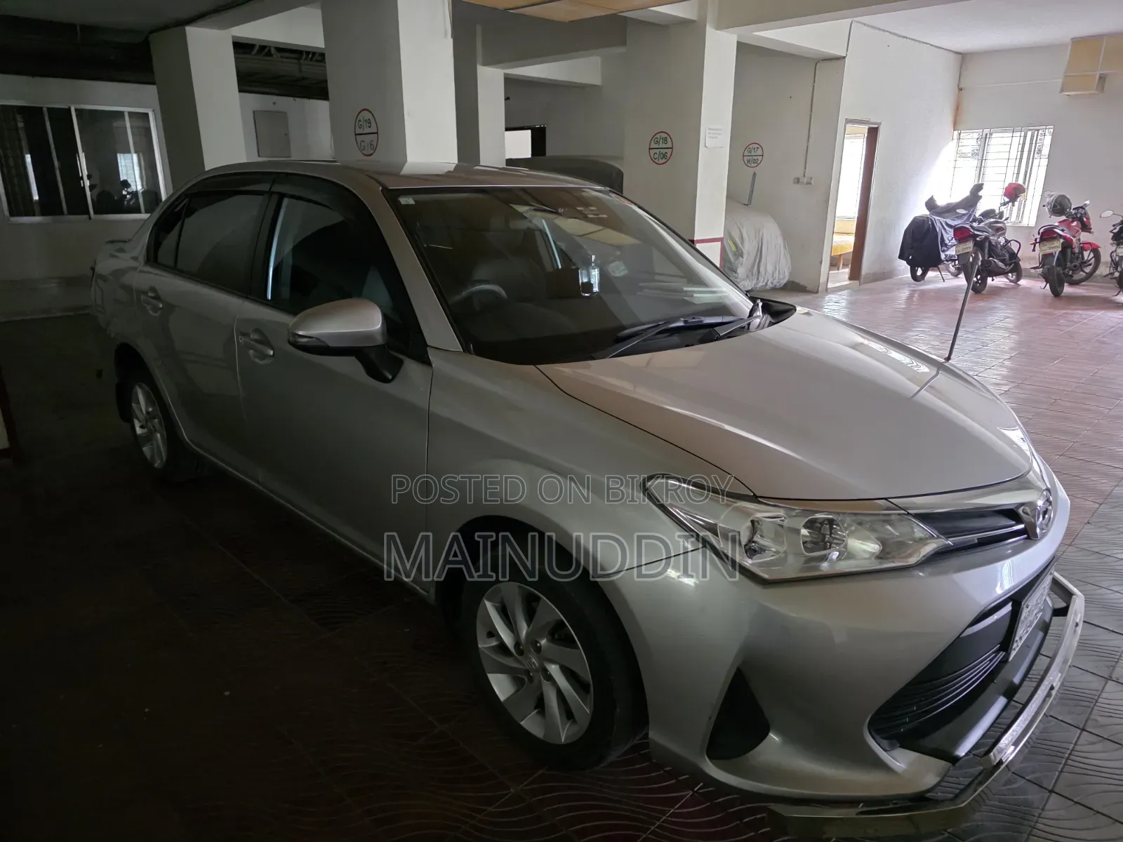 Toyota Axio 2021 Silver