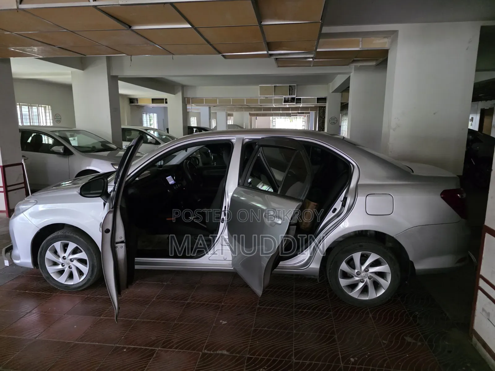 Toyota Axio 2021 Silver