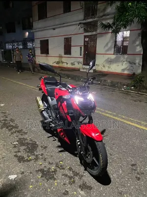 TVS Apache 160 4V 2022 Red