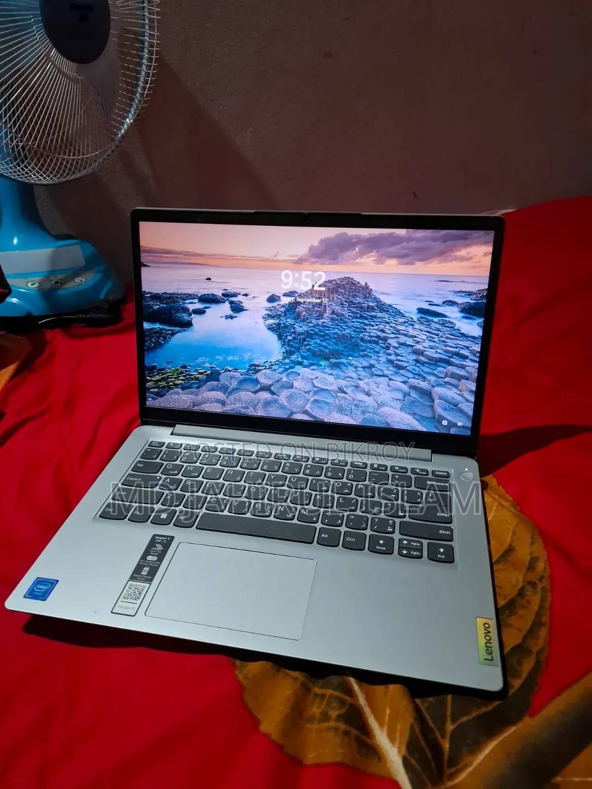Laptop Lenovo 4GB Intel Celeron SSD 128GB