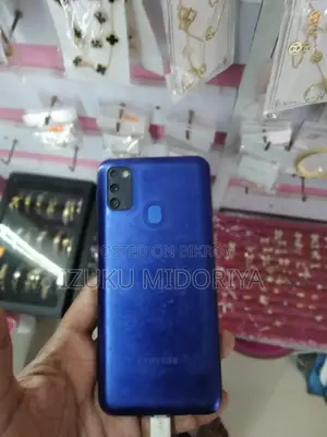 Samsung Galaxy M21 128 GB Blue
