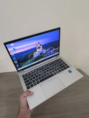 Laptop HP EliteBook 840 G8 16GB Intel Core I7 SSD 512GB