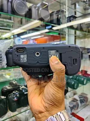 Canon EOS 7D Used but 99% Fresh Condition