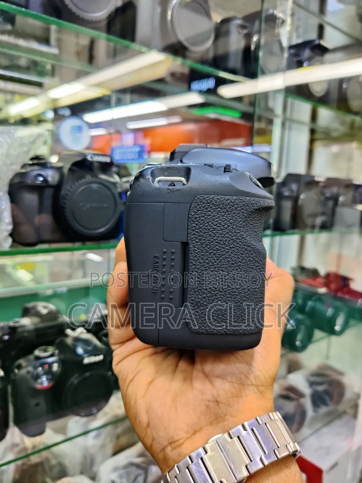 Canon EOS 7D Used but 99% Fresh Condition