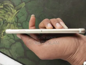 Apple iPhone 6s 64 GB