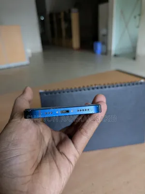 Apple iPhone 12 64 GB Blue