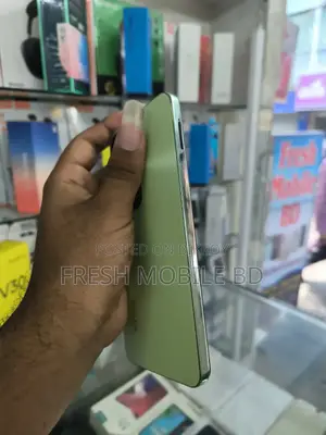 Vivo Y18 128 GB Gold