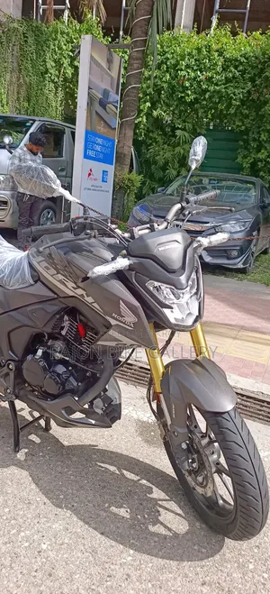 New Honda Hornet 2.0 2024 Black
