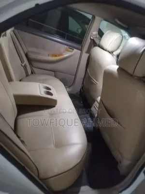 Toyota Corolla Sedan Automatic 2004 White