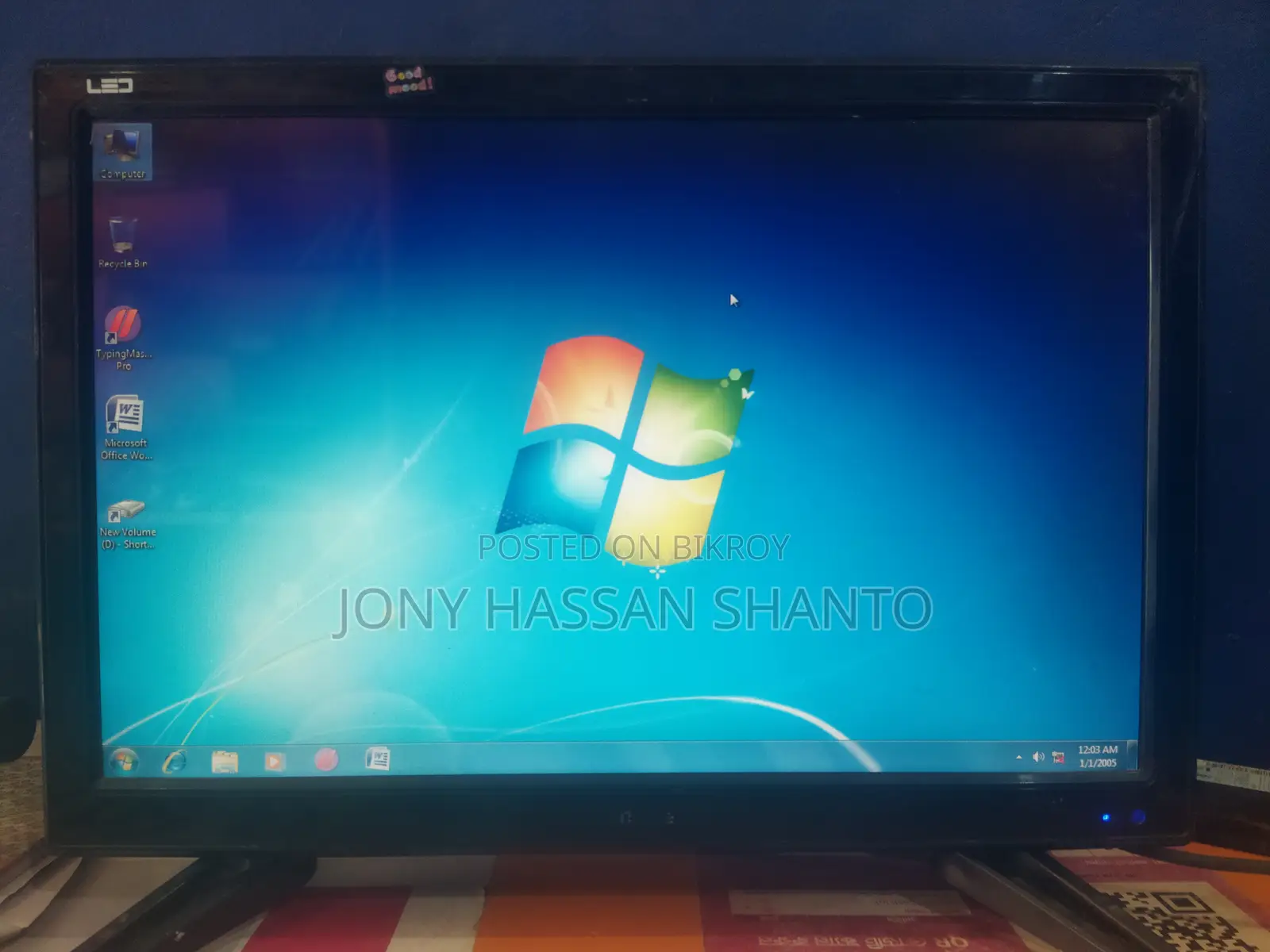 ২ টা মনিটর বিক্রি হবে.