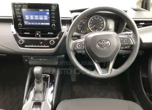 Toyota Corolla 2021 Pearl