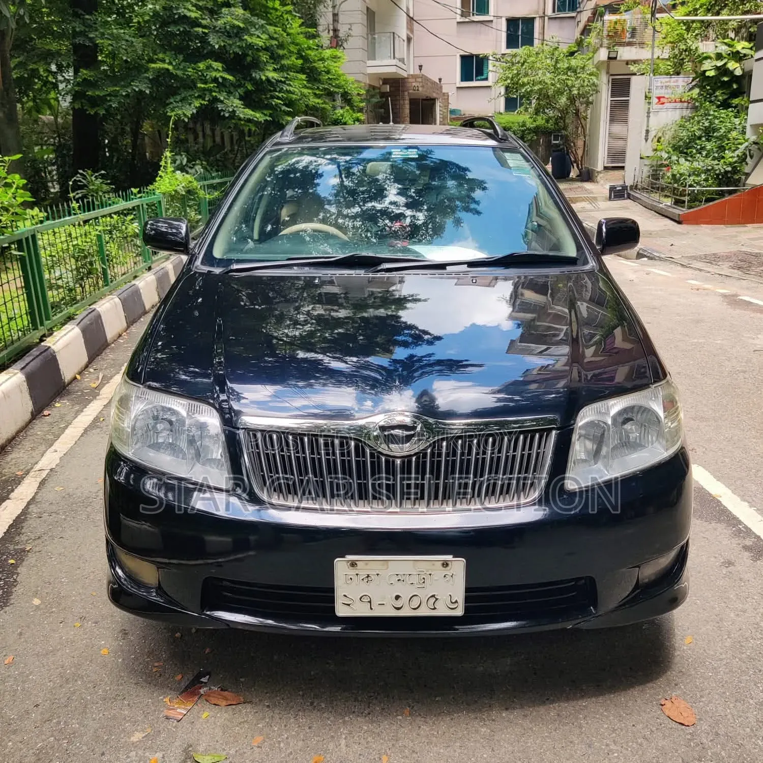টয়োটা করোল্লা ফিল্ডার ২০০৫ কালো