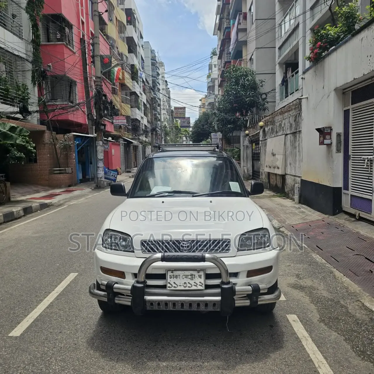 টয়োটা আরএভি৪ ১৯৯৫ হোয়াইট
