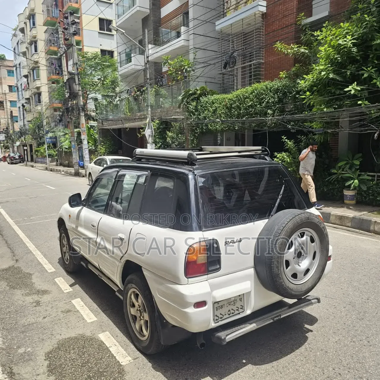 টয়োটা আরএভি৪ ১৯৯৫ হোয়াইট