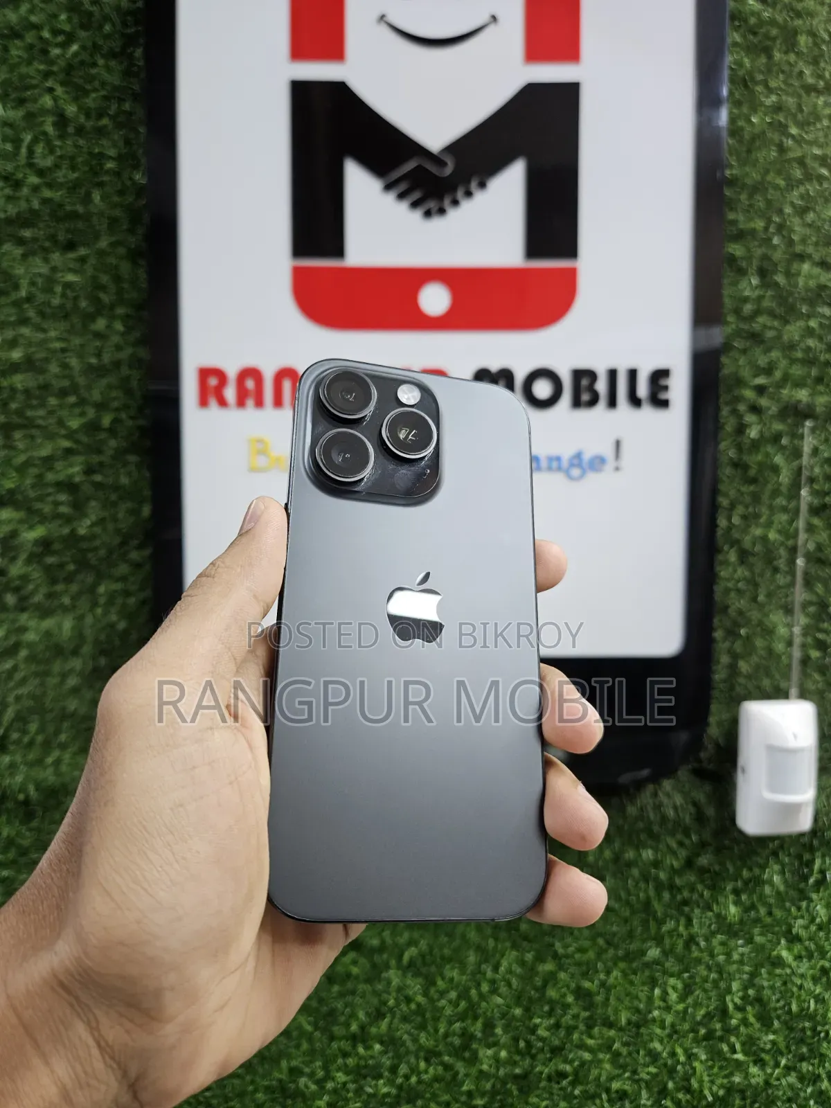 অ্যাপল আইফোন ১৬ প্রো ৫১২ জিবি ব্ল্যাক
