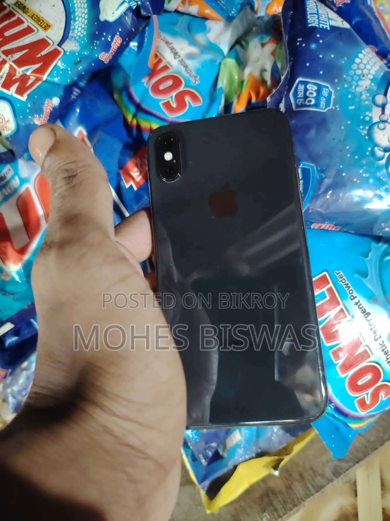 অ্যাপল আইফোন এক্সএস ২৫৬ জিবি কালো